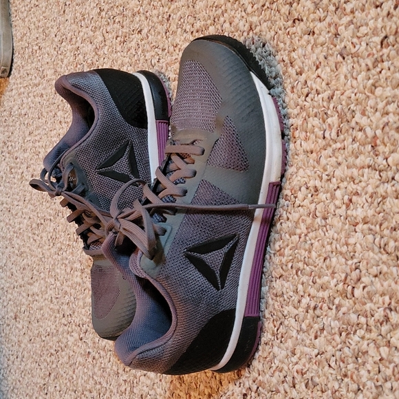 Reebok Runners - Picture 2 of 2